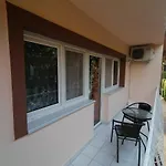 Magdalena Apartmanhaz 아파트 *