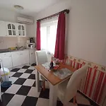 아파트 Magdalena Apartmanhaz *