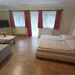 Magdalena Apartmanhaz 아파트 *