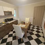 Magdalena Apartmanhaz 아파트 *
