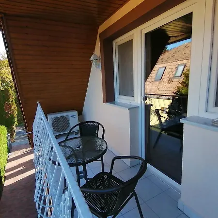 Apartment Magdalena Apartmanhaz Heviz