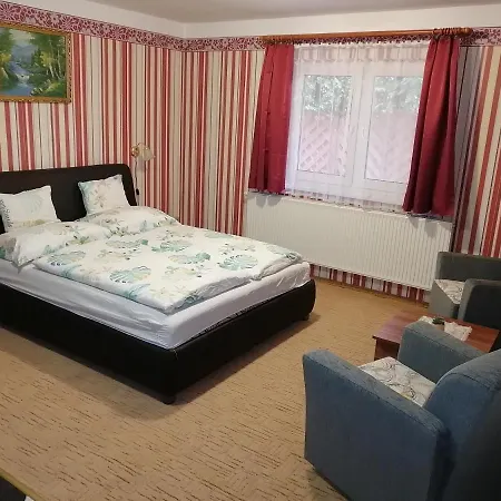 Apartment Magdalena Apartmanhaz Heviz