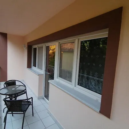 Apartment Magdalena Apartmanhaz Hévíz