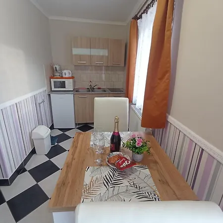 Magdalena Apartmanhaz Apartment *
