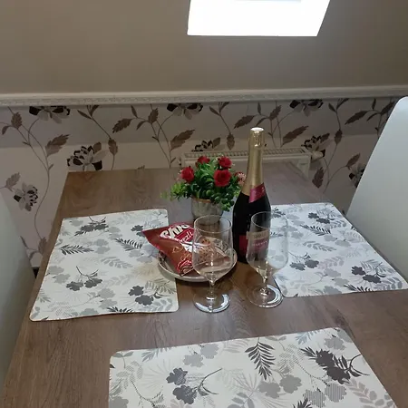 Magdalena Apartmanhaz 아파트 *