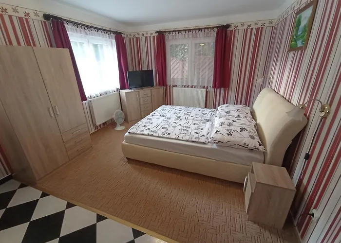 Magdalena Apartmanhaz *